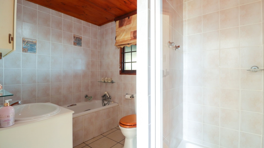 10 Bedroom Property for Sale in Dana Bay Western Cape